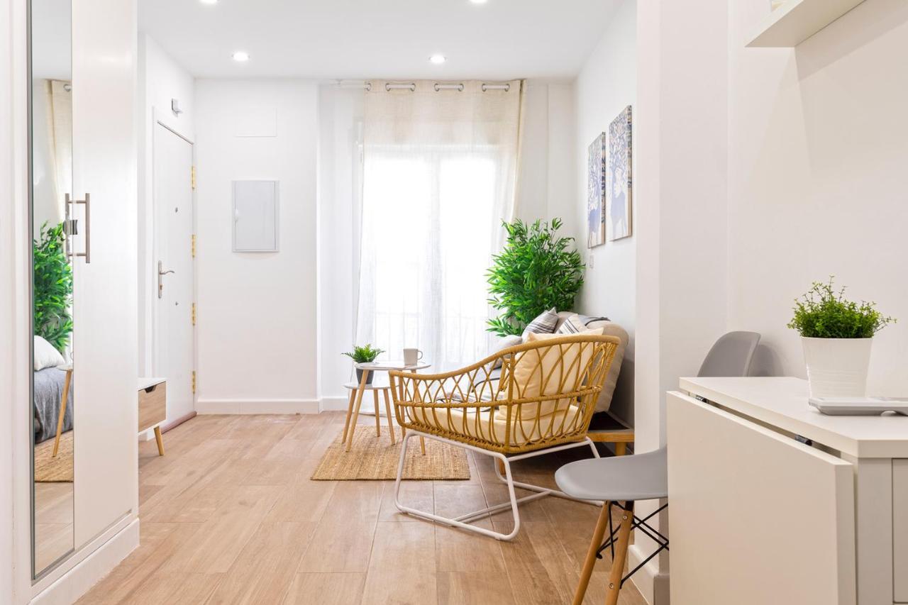 Malgi Apartment - Malaga City Centre Ngoại thất bức ảnh